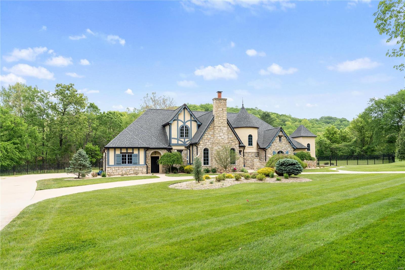 Brookhollow - Residential