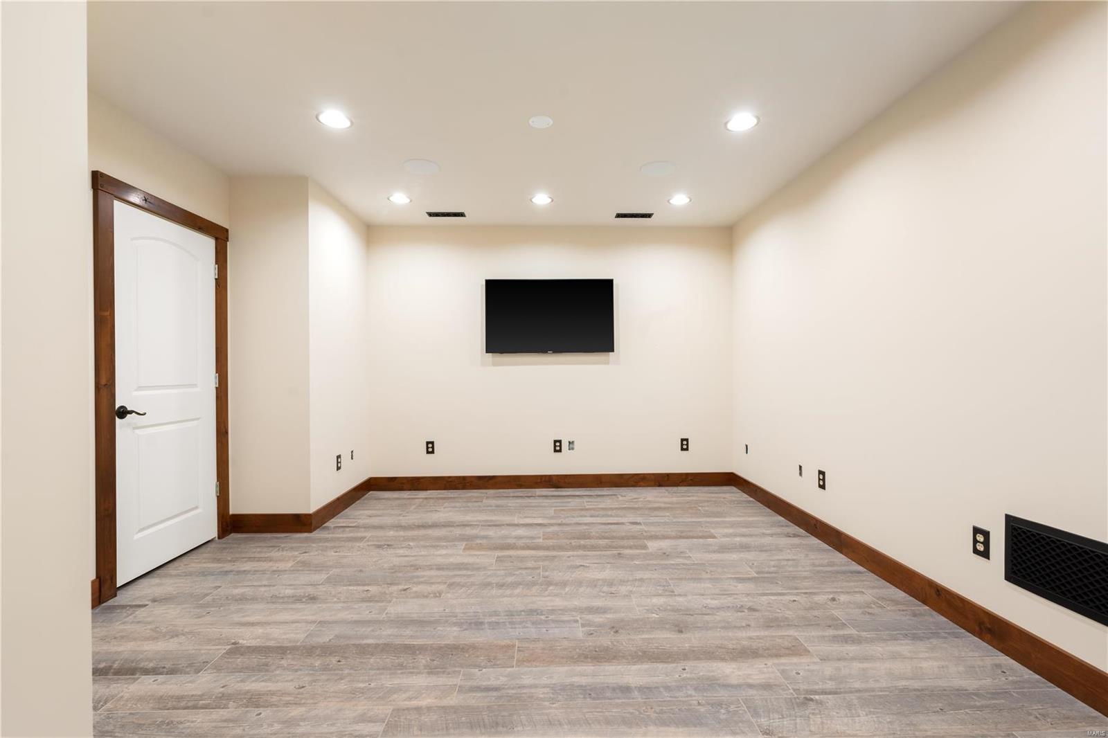 Brookhollow - Residential