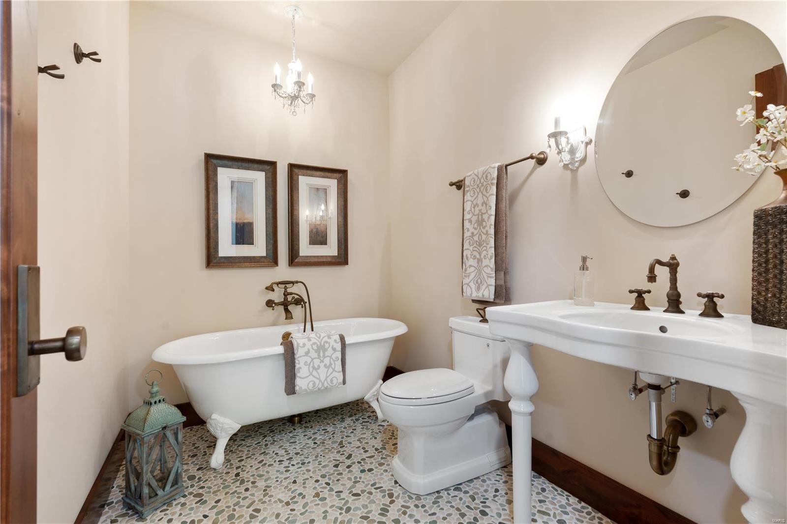 Brookhollow - Residential