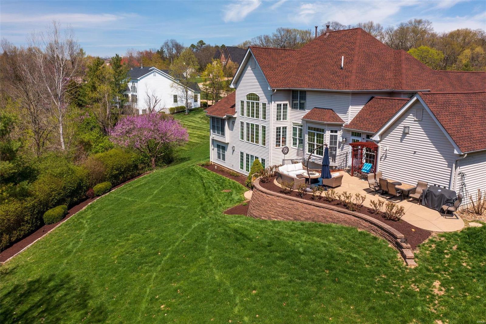 Anton Place - Residential