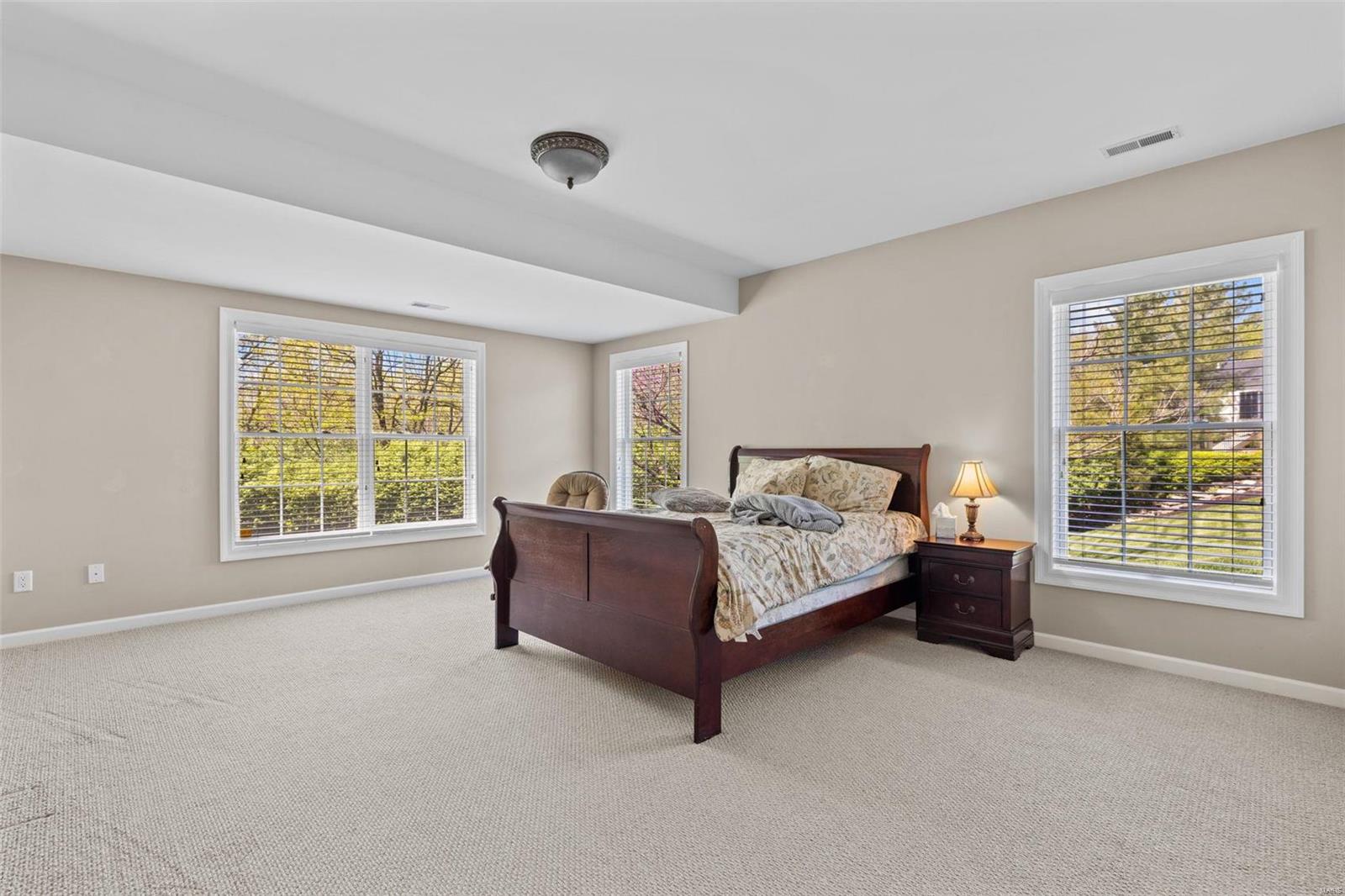 Anton Place - Residential