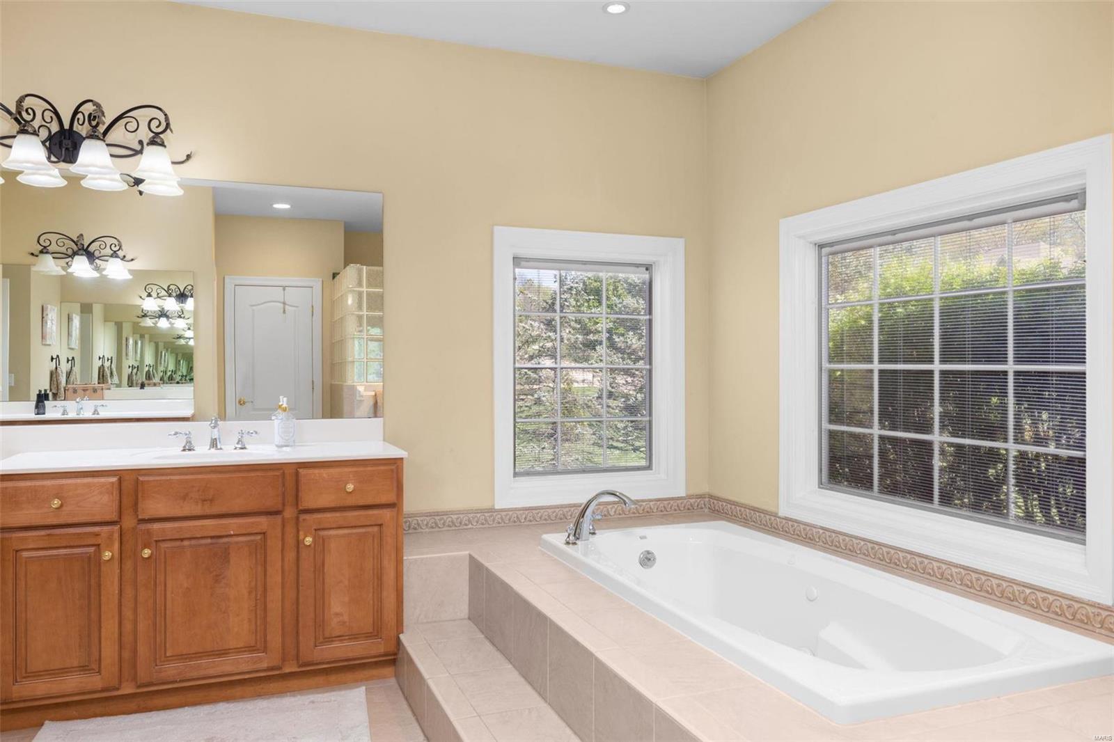 Anton Place - Residential