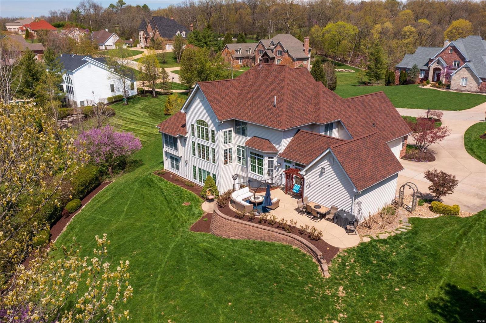 Anton Place - Residential