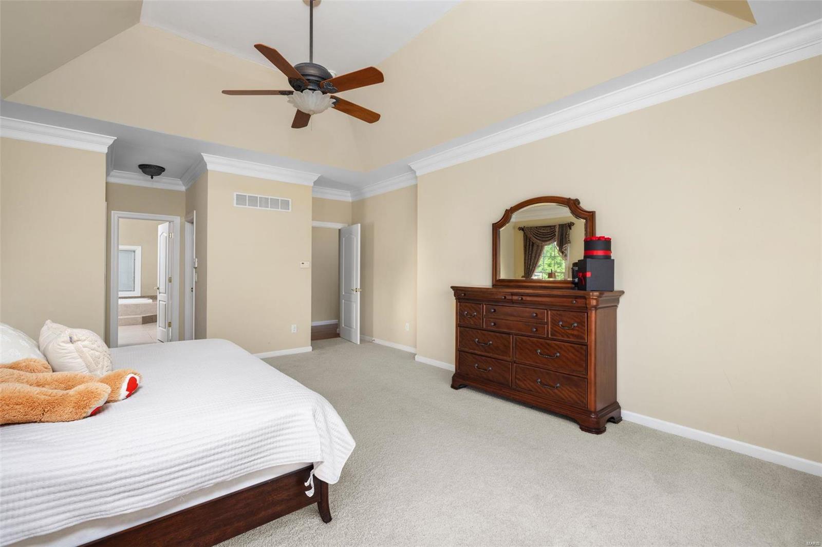 Anton Place - Residential