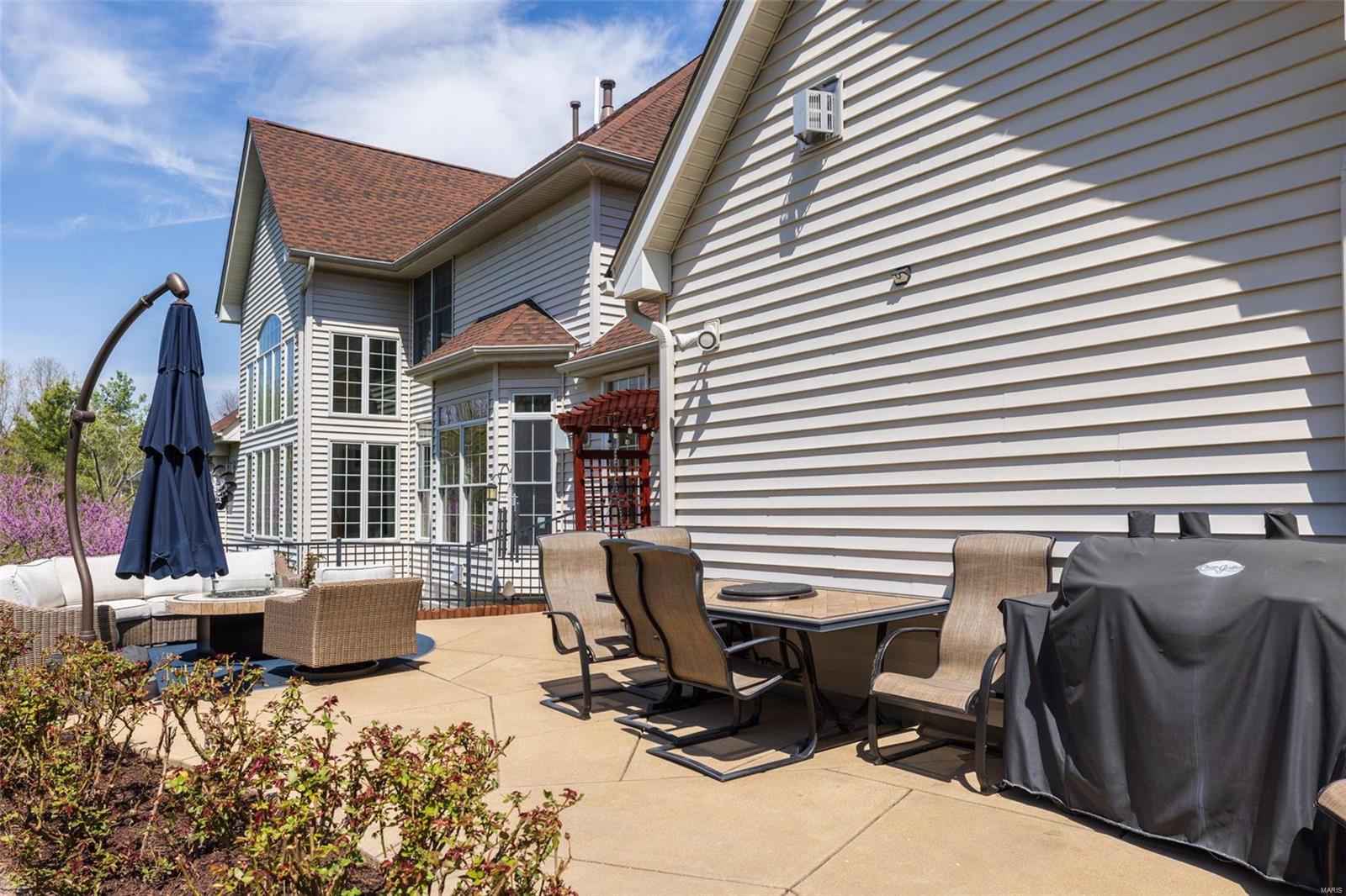 Anton Place - Residential