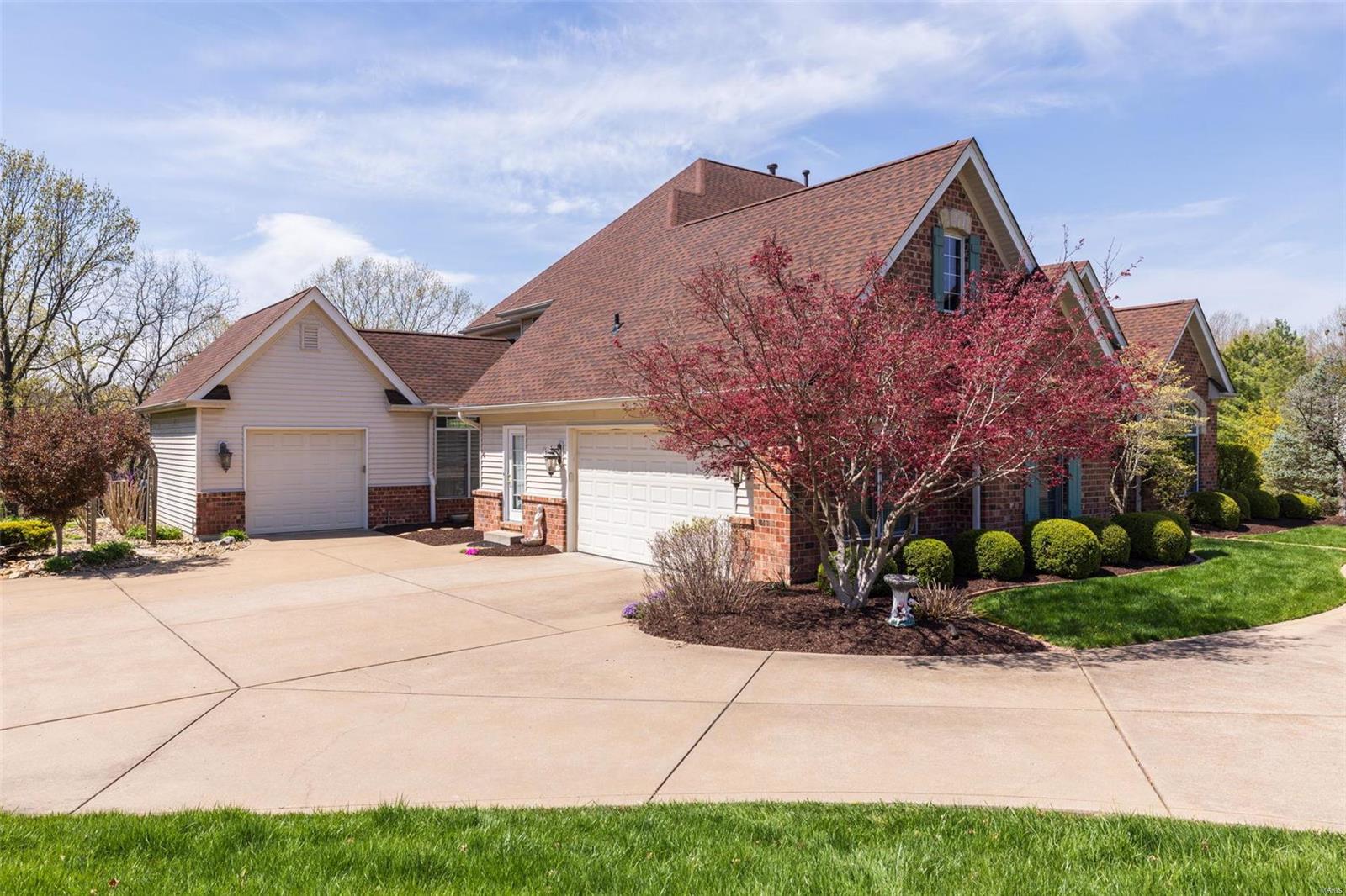 Anton Place - Residential