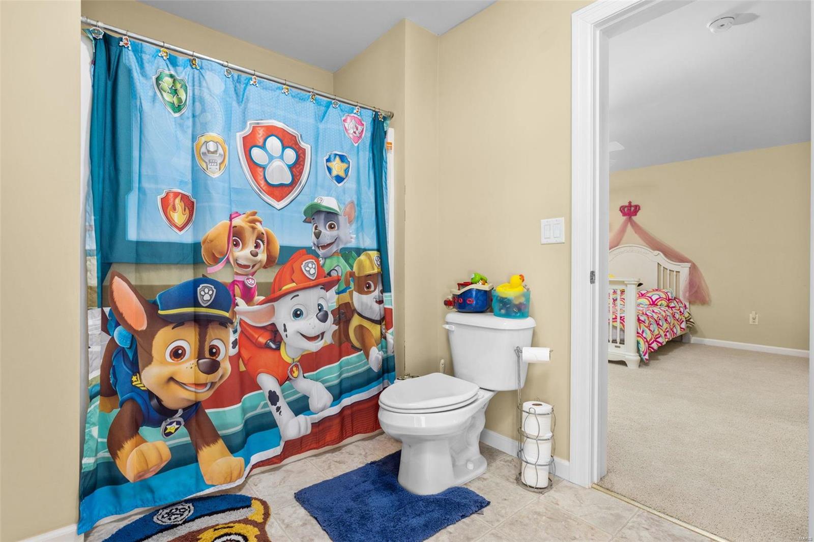 Anton Place - Residential