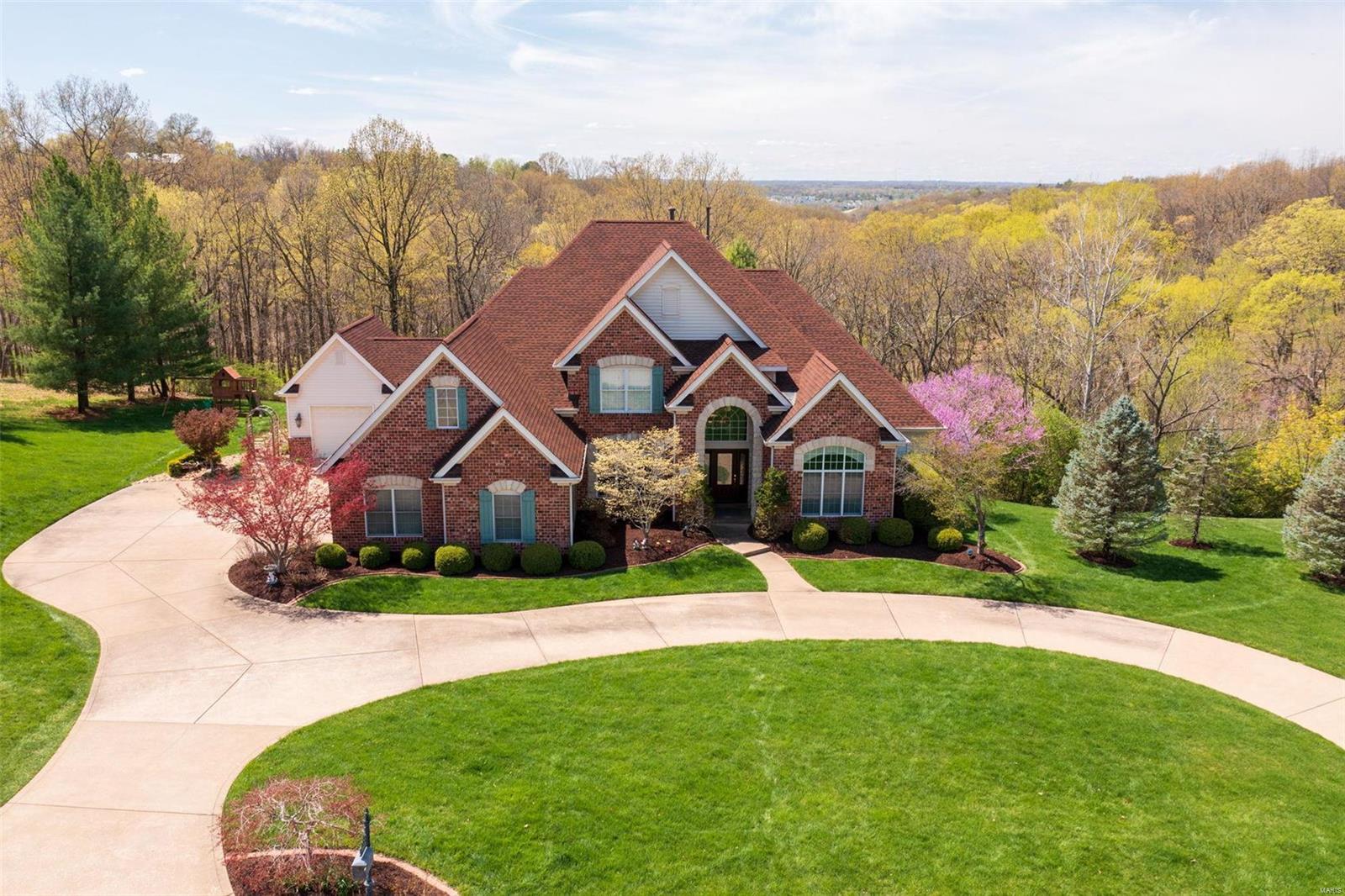 Anton Place - Residential