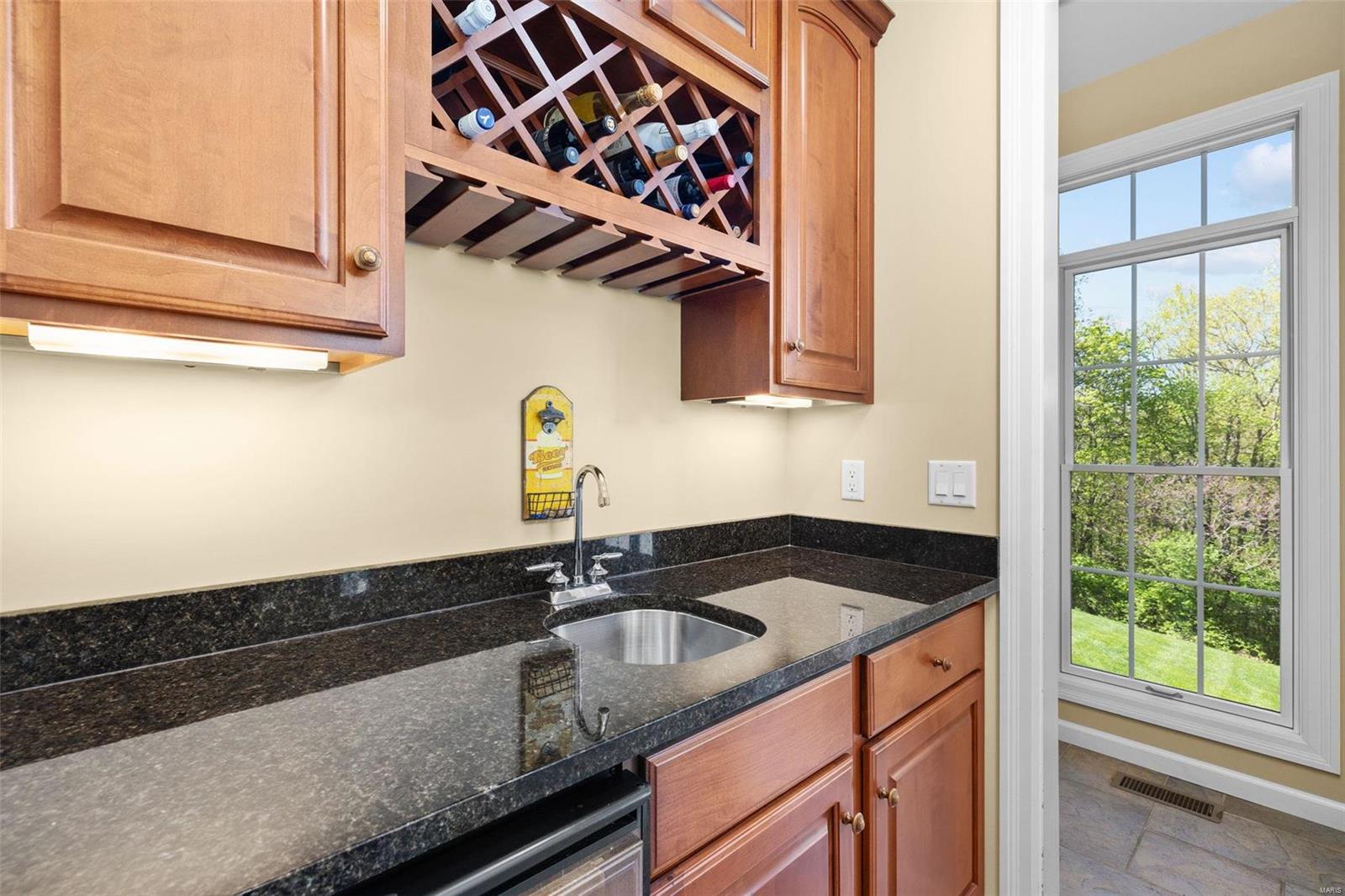 Anton Place - Residential