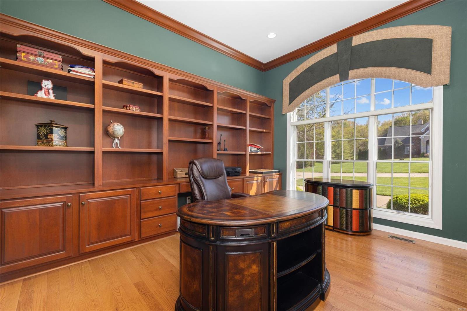 Anton Place - Residential