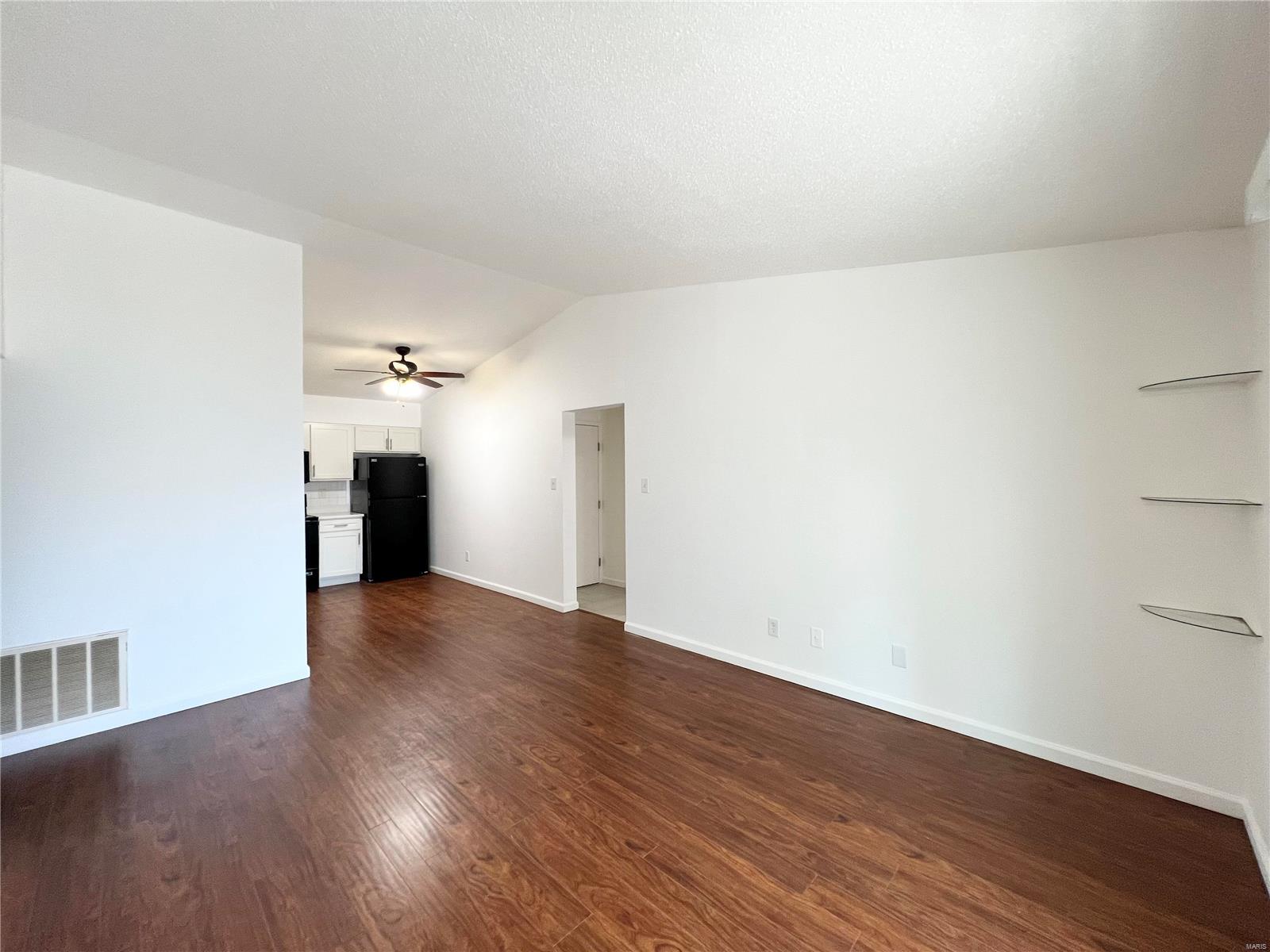 Berview Condo 11 - Residential
