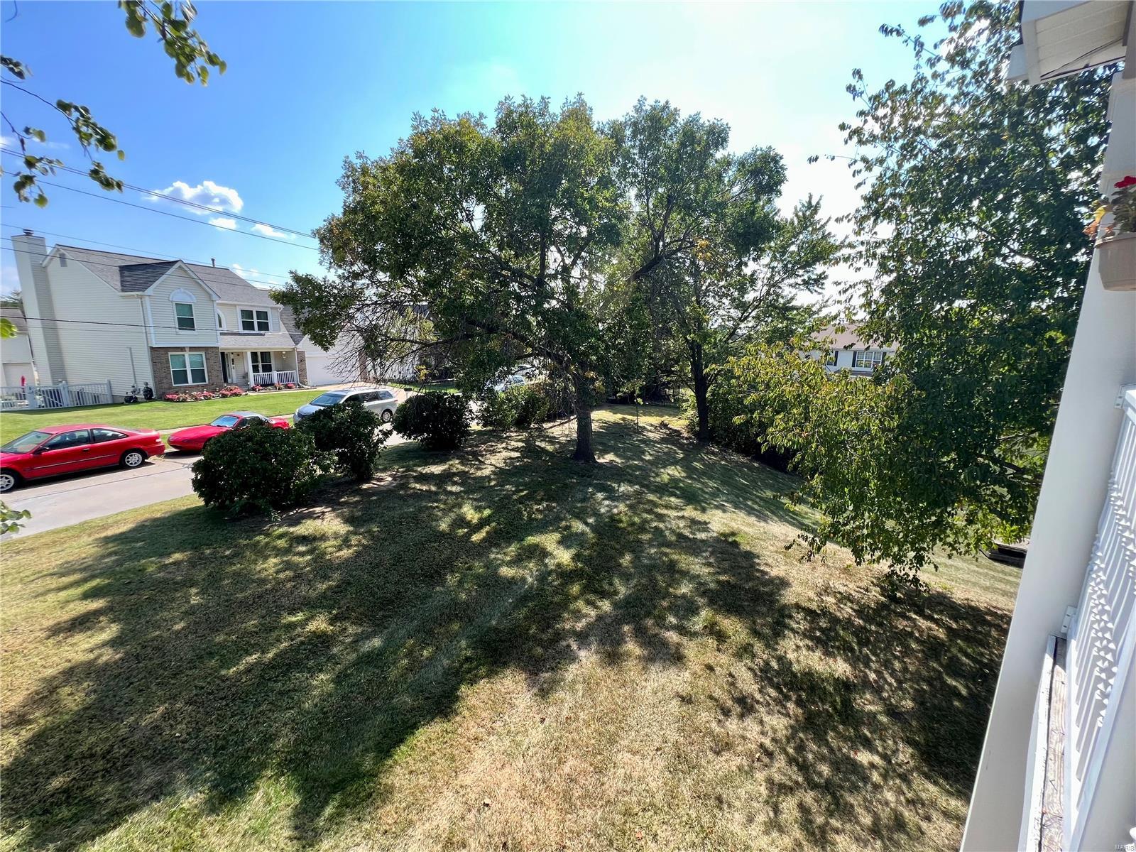 Berview Condo 11 - Residential