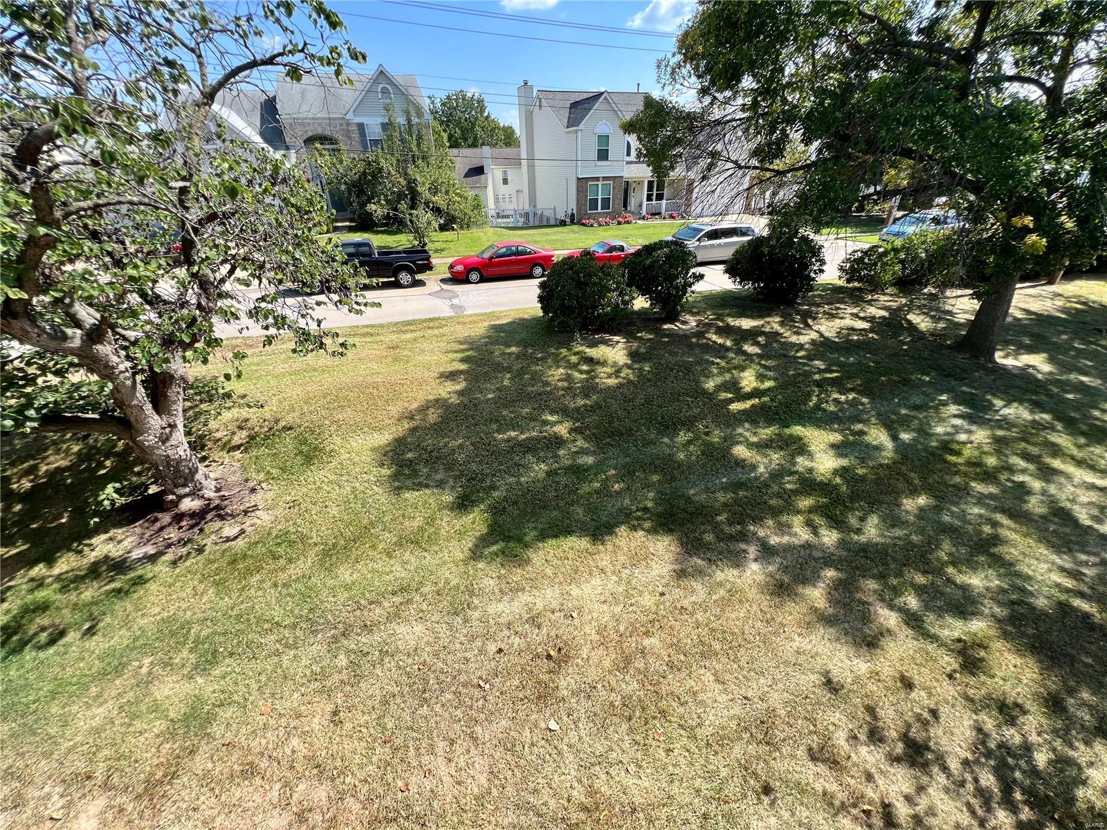Berview Condo 11 - Residential