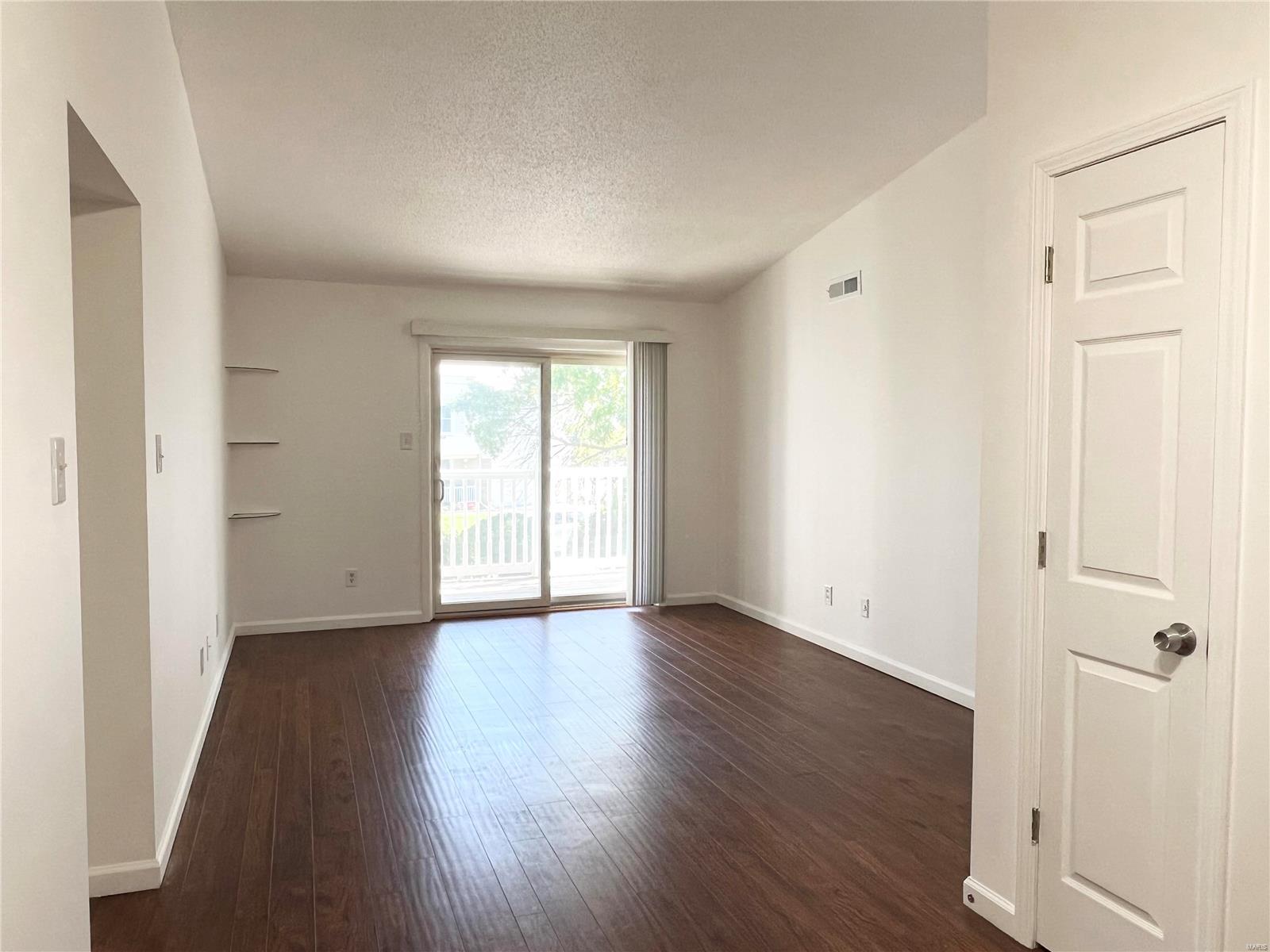 Berview Condo 11 - Residential