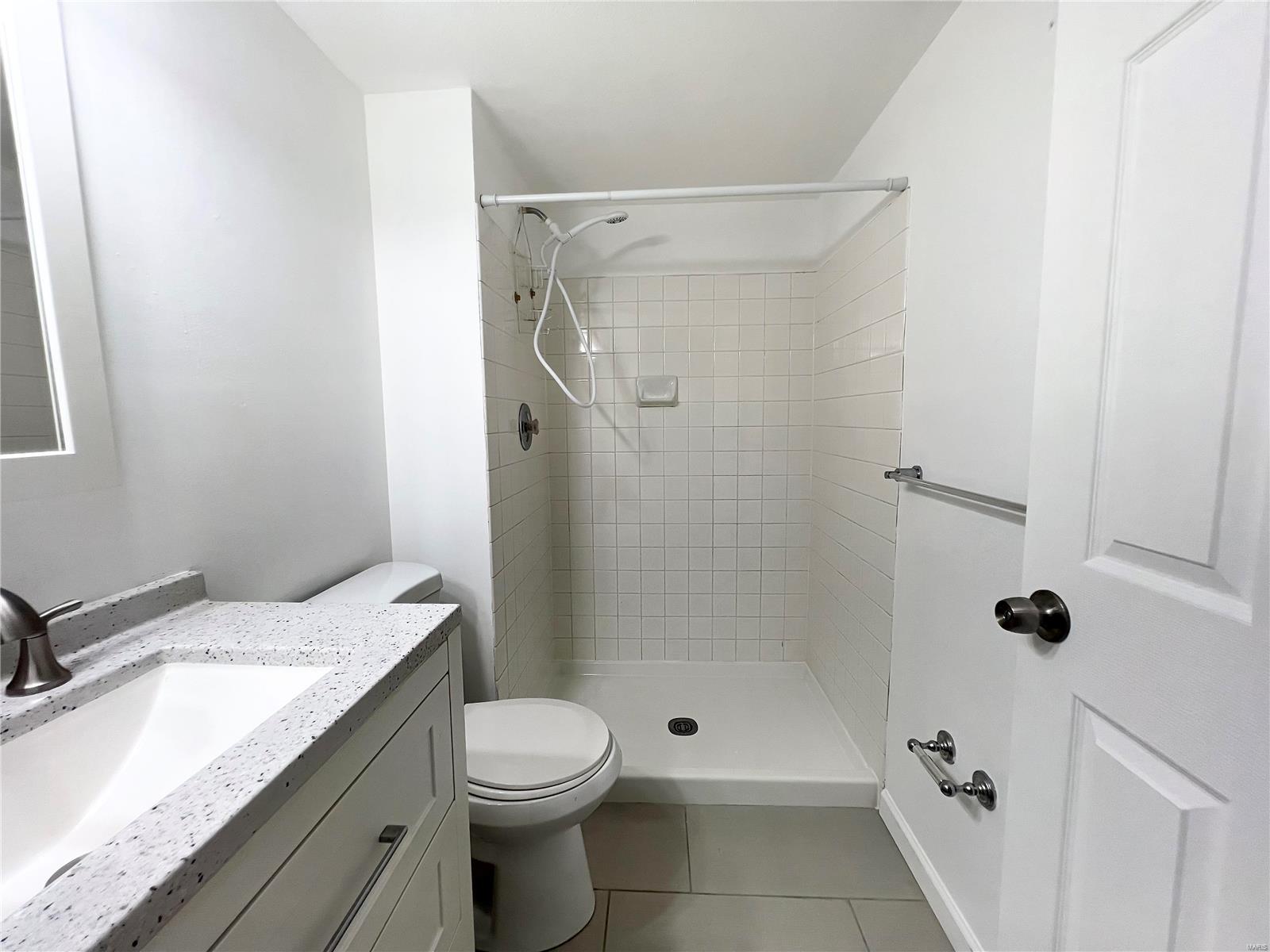 Berview Condo 11 - Residential