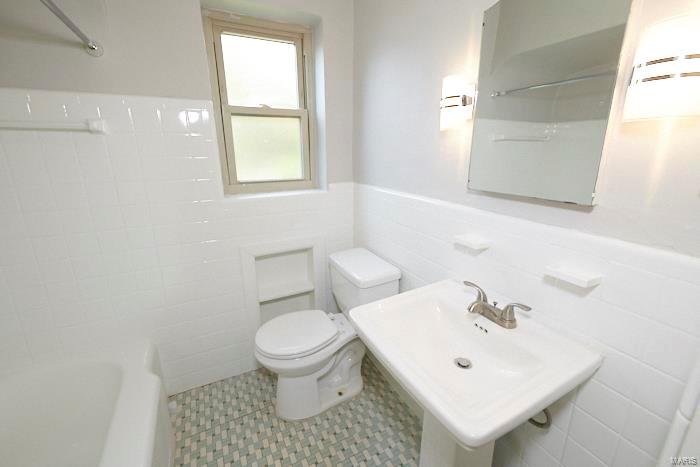 Chippewa Hampton Park Add - Residential Lease