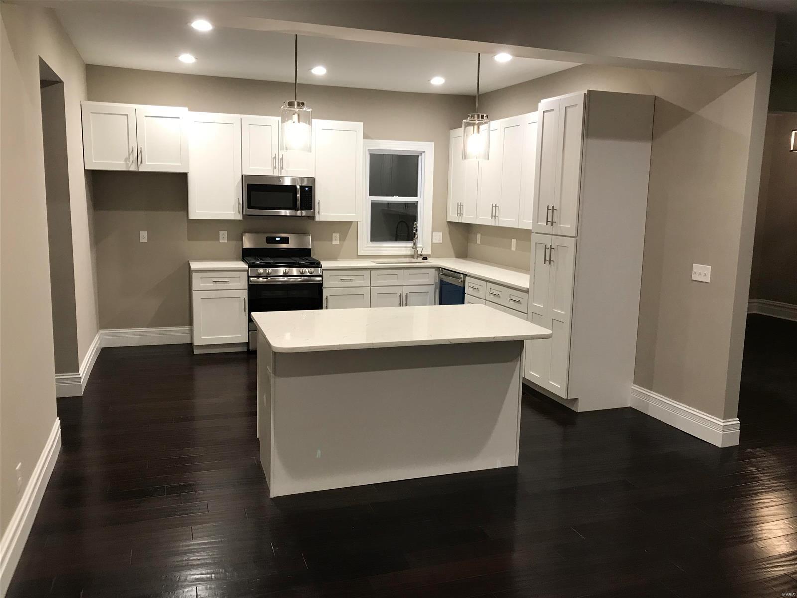 GREENWOOD - Residential