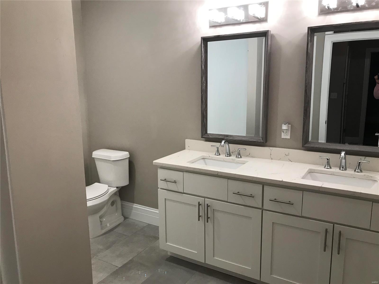 GREENWOOD - Residential