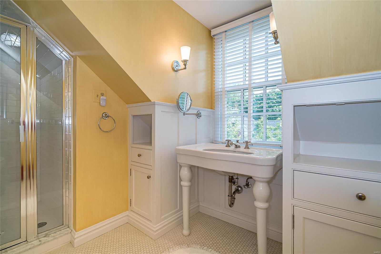 Falzone - Residential