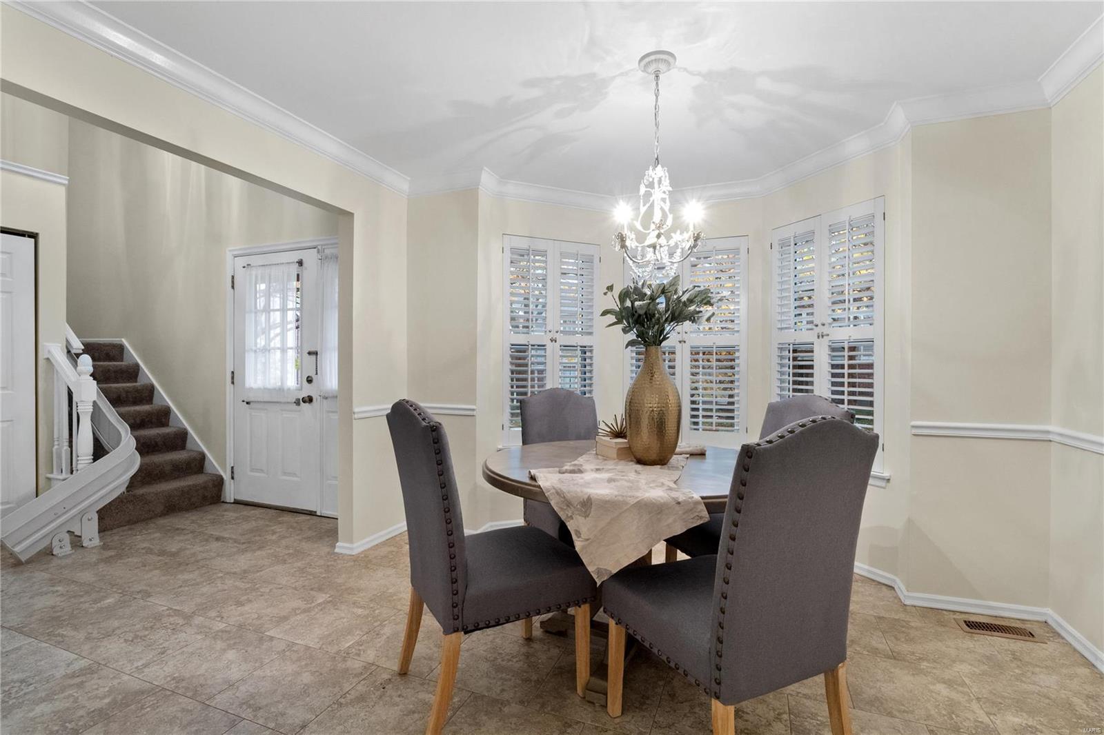 St Louis, Missouri 63119, United States, 3 Bedrooms Bedrooms, ,3 BathroomsBathrooms,Residential,Pending,35400