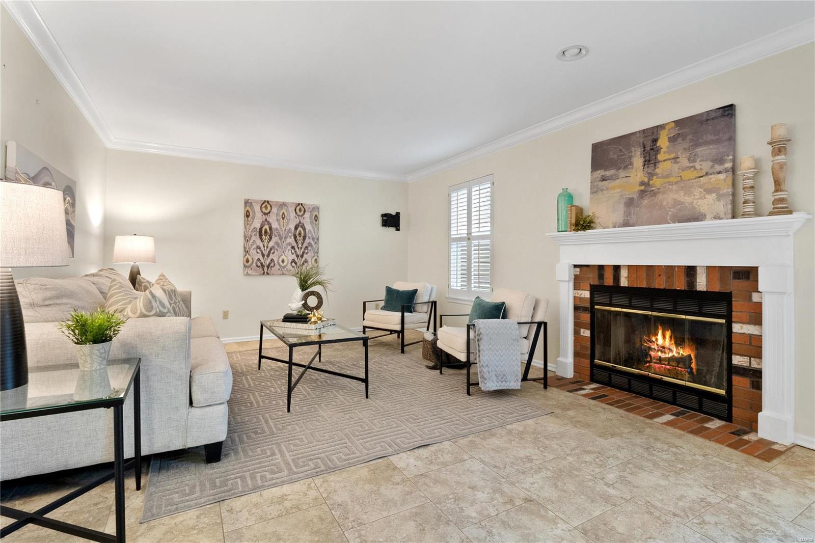 St Louis, Missouri 63119, United States, 3 Bedrooms Bedrooms, ,3 BathroomsBathrooms,Residential,Pending,35400