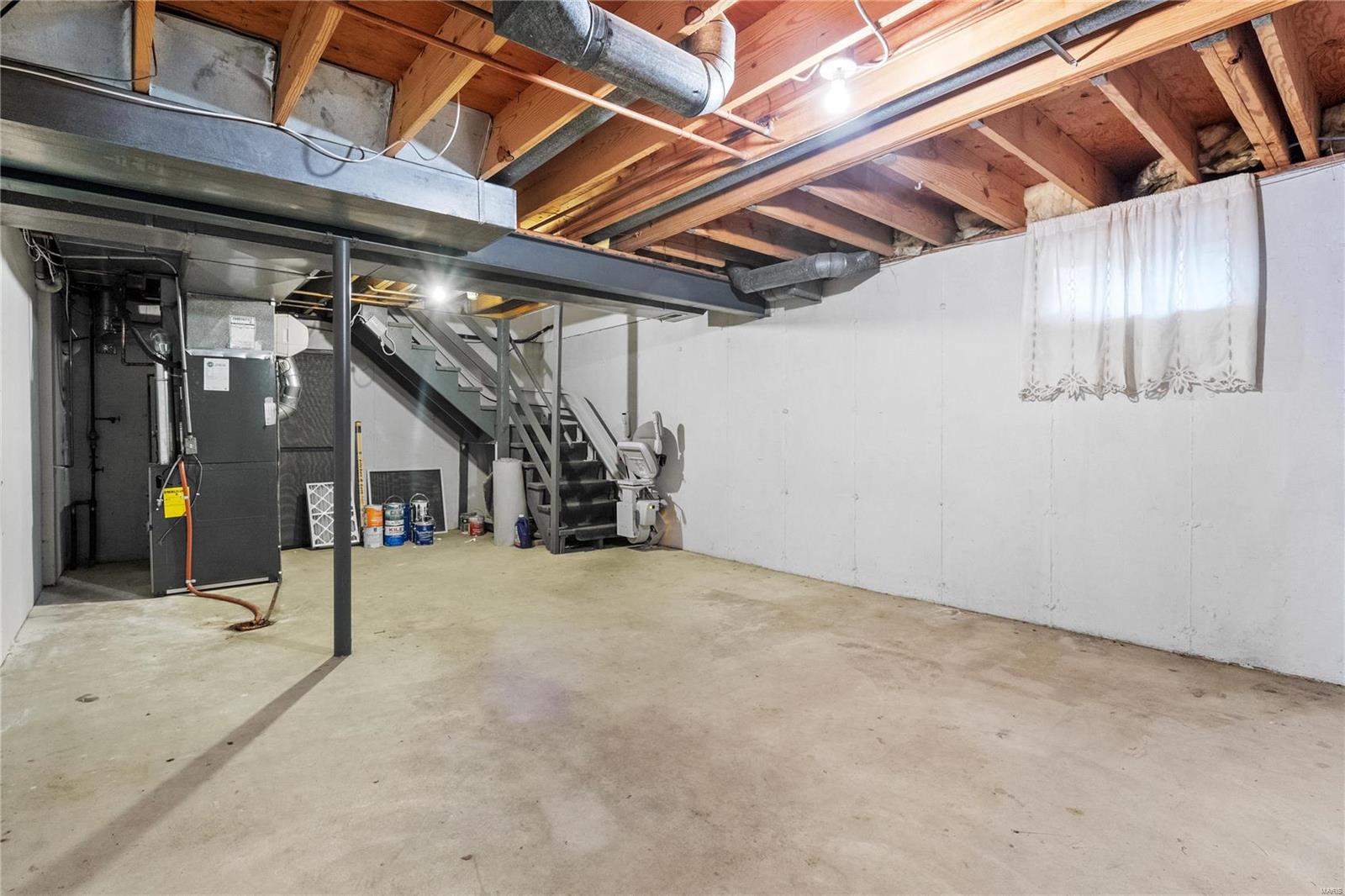 St Louis, Missouri 63119, United States, 3 Bedrooms Bedrooms, ,3 BathroomsBathrooms,Residential,Pending,35400