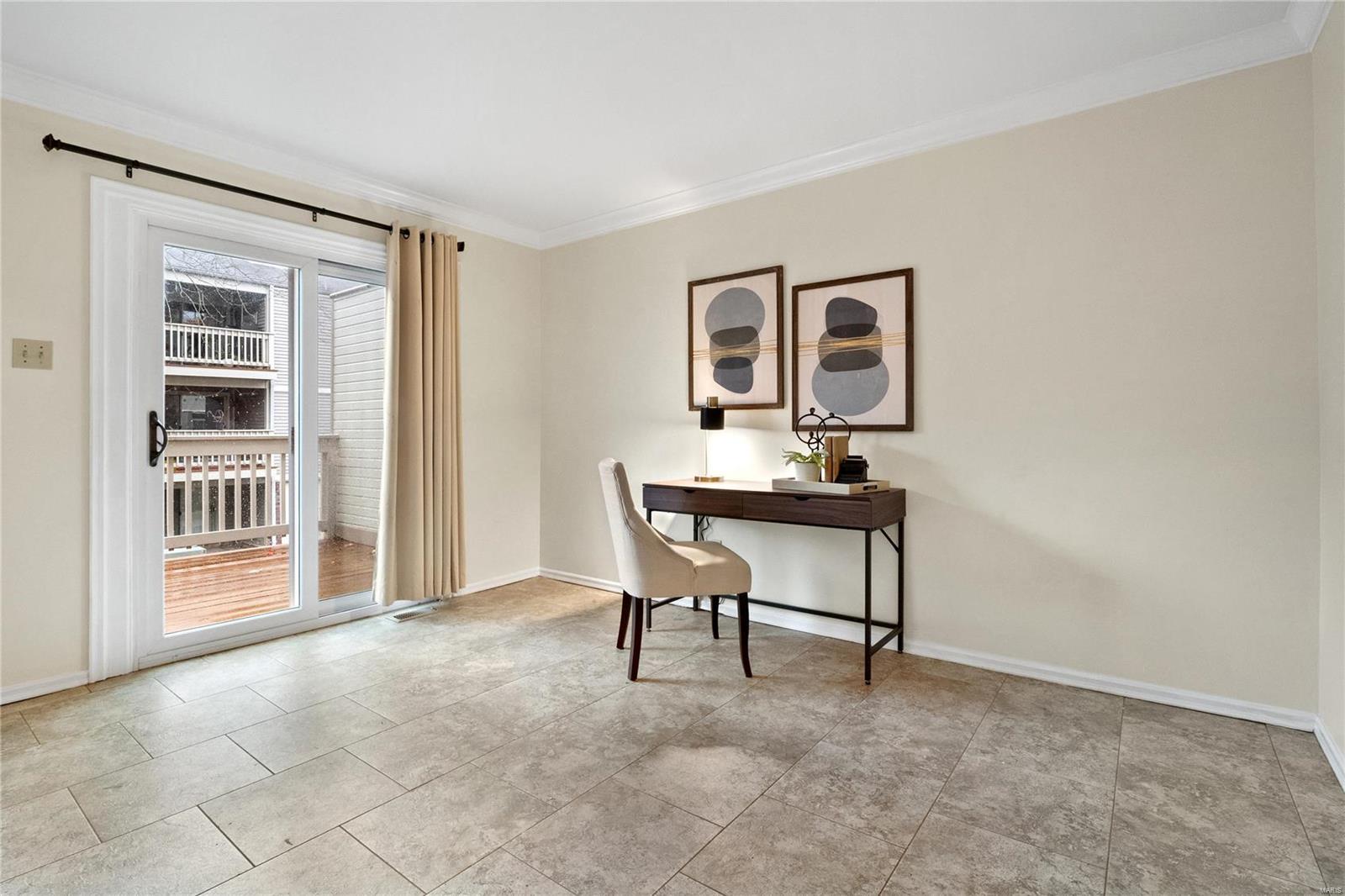 St Louis, Missouri 63119, United States, 3 Bedrooms Bedrooms, ,3 BathroomsBathrooms,Residential,Pending,35400