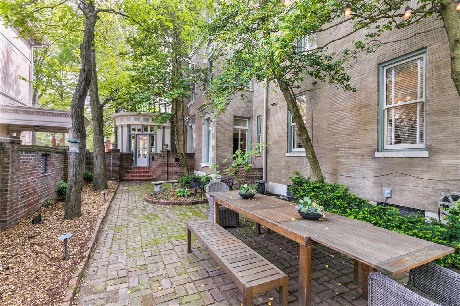 Bell Place - Residential