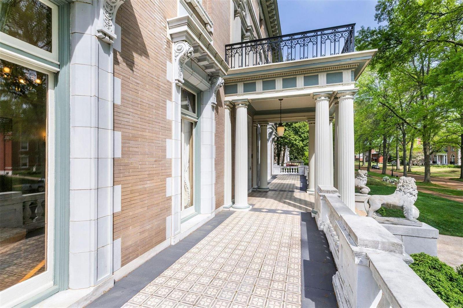 Bell Place - Residential