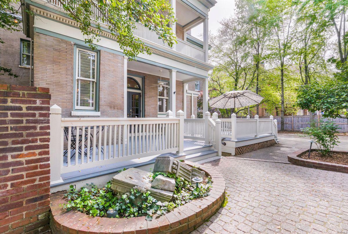 Bell Place - Residential