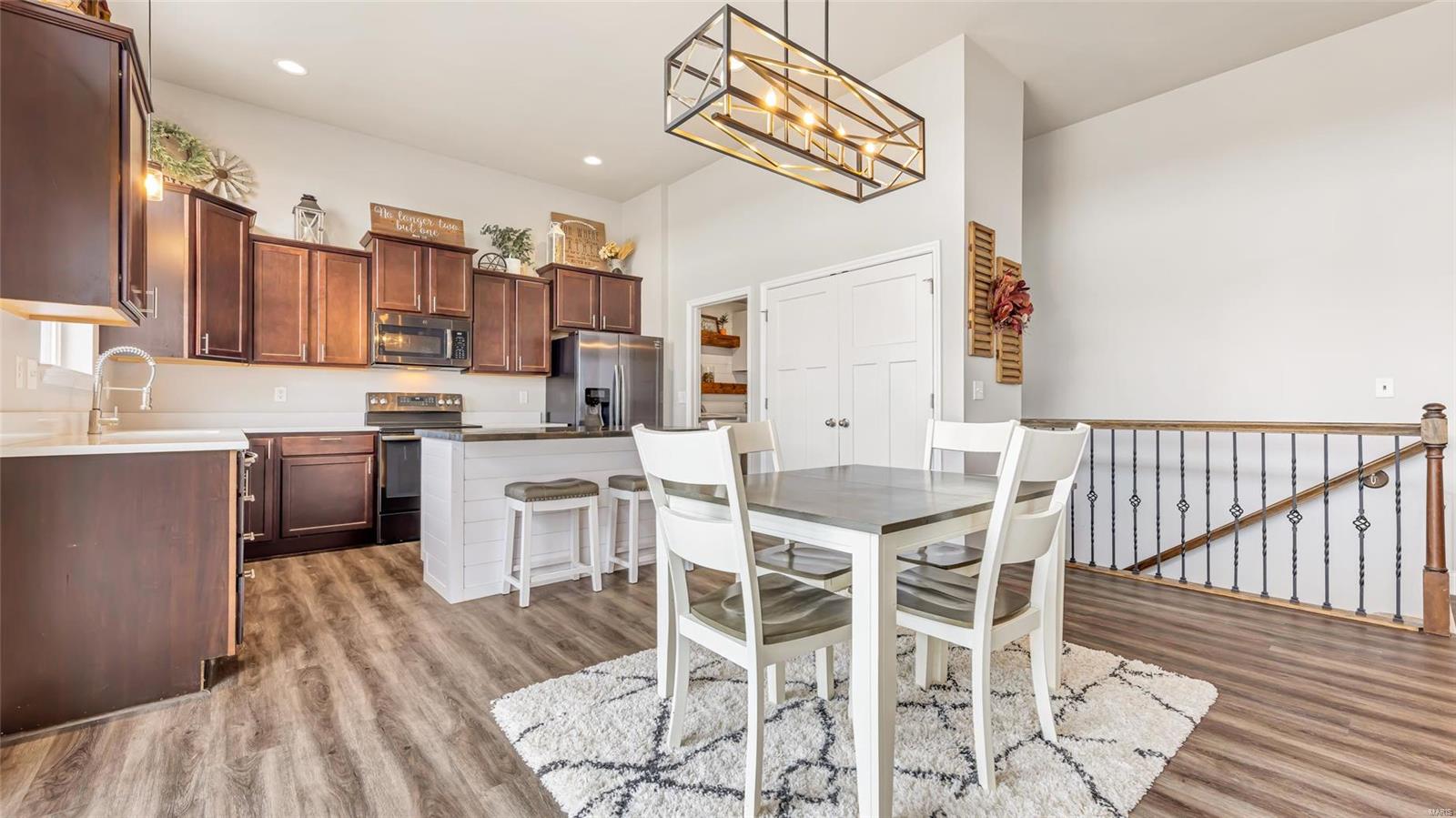 Austin Oaks - Residential
