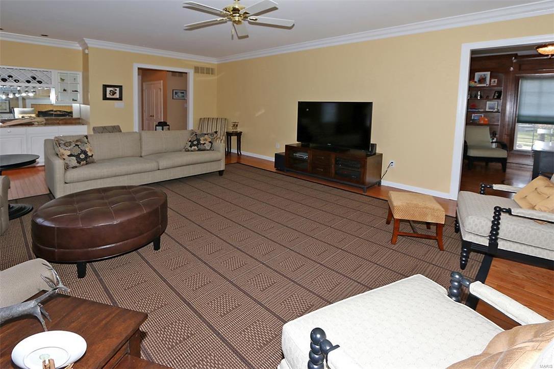 Ashford Oaks - Residential