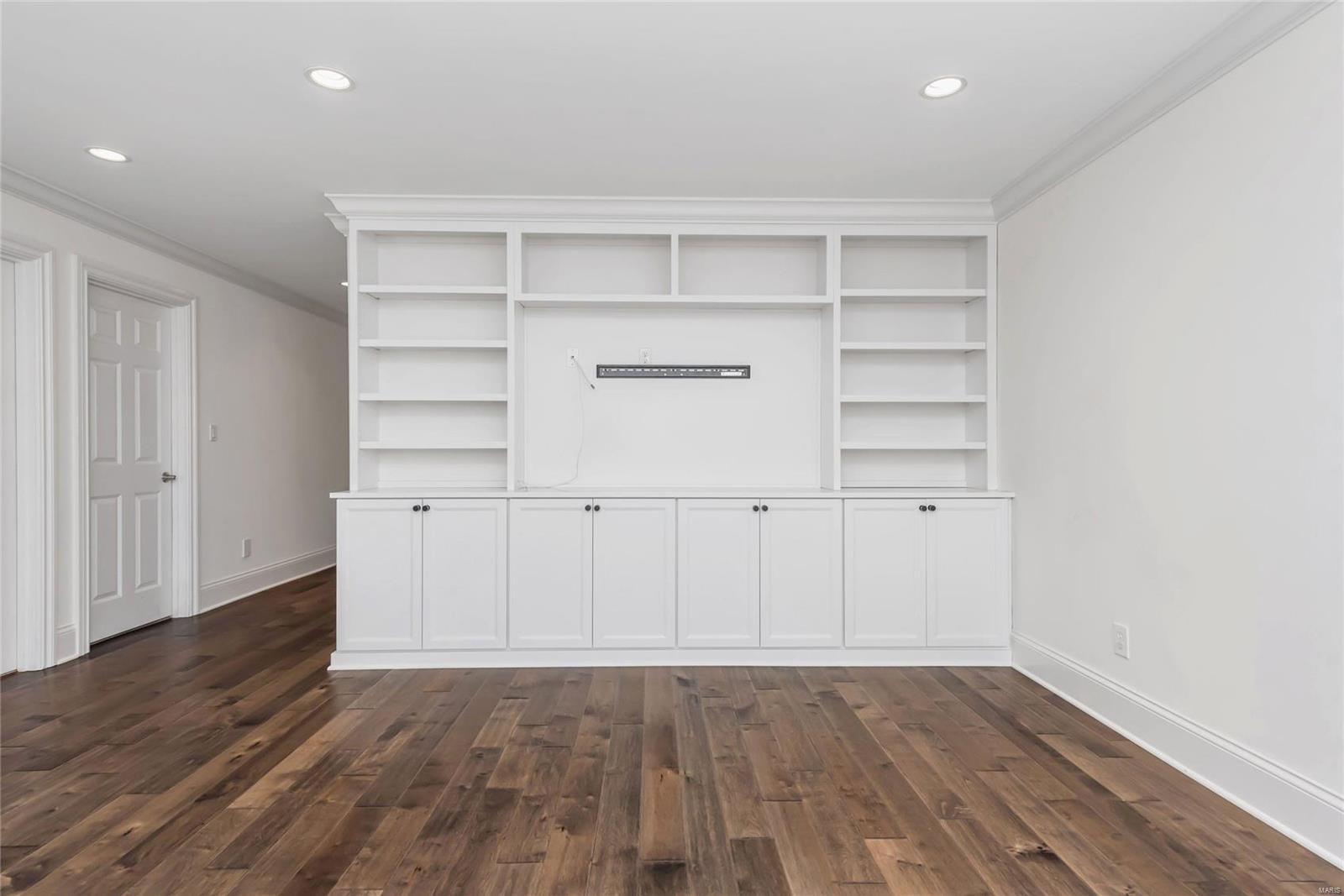 Hawthorne Meadow - Residential