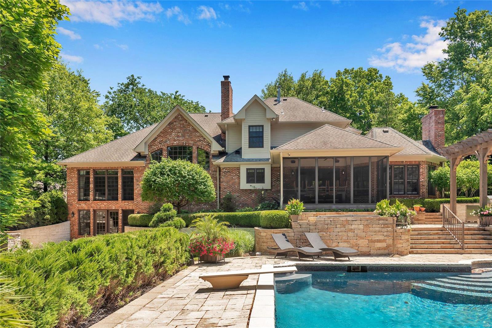 Hawthorne Meadow - Residential