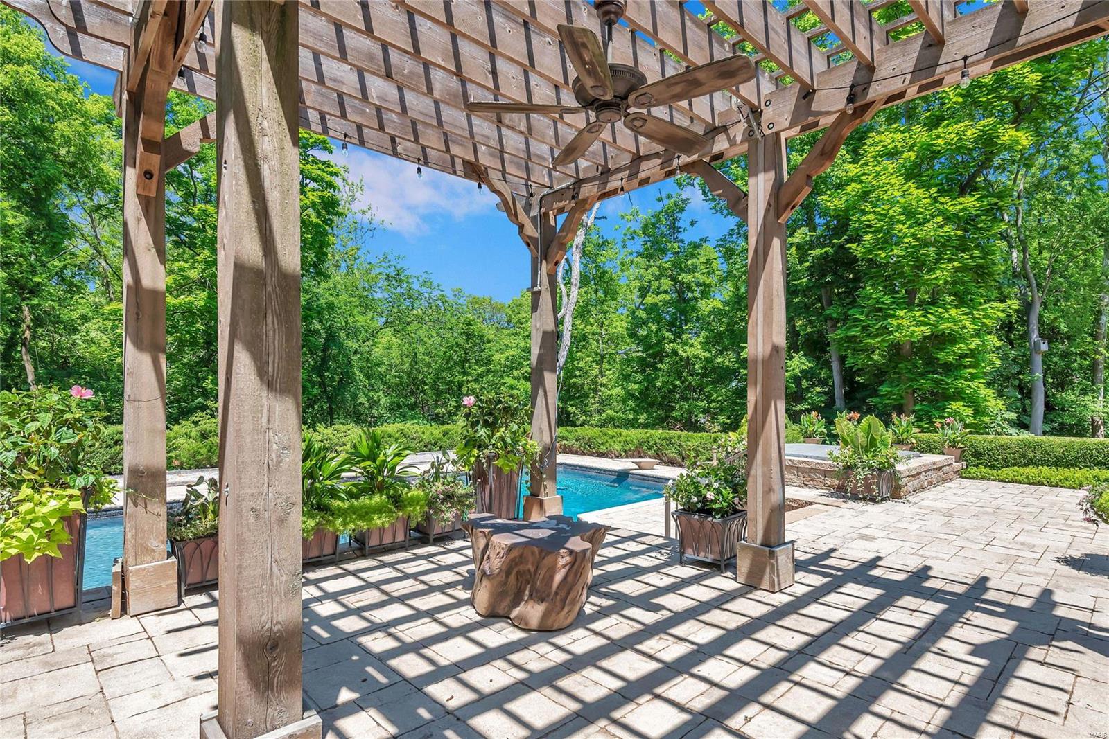 Hawthorne Meadow - Residential