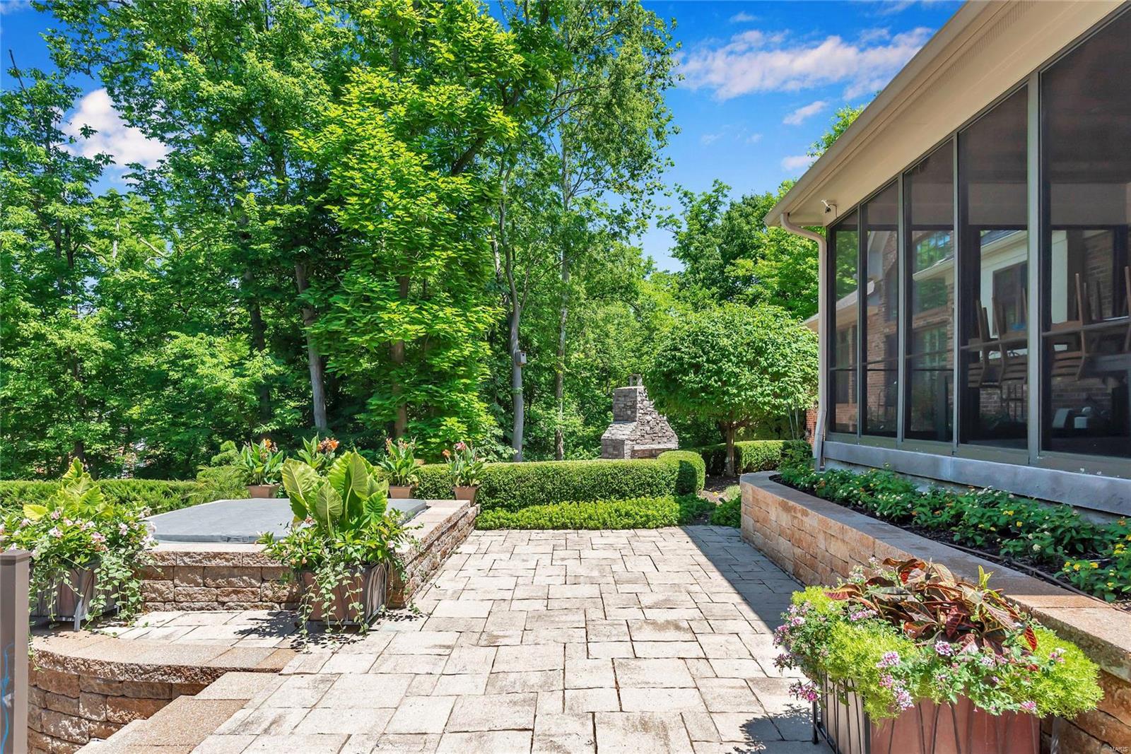 Hawthorne Meadow - Residential