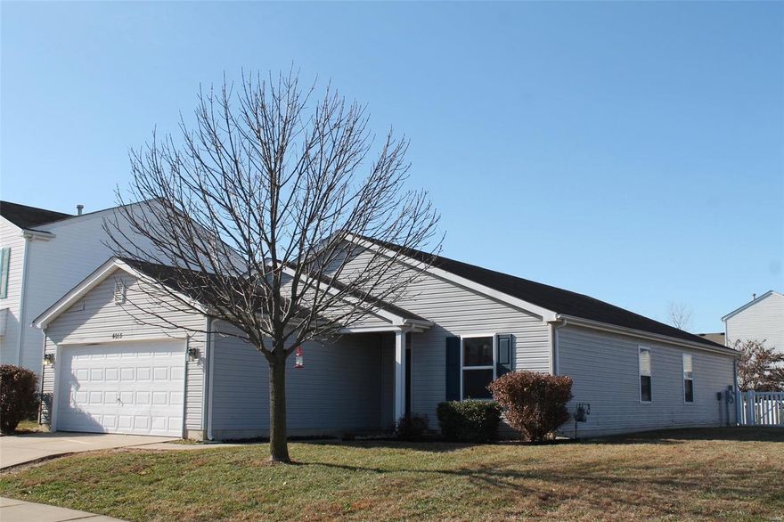 *******THE ONE STORY....STORY*******Big open ranch with 4 bedrooms. Corner location with covered porch and 2 car garage. Split bedroom design with big master bedroom and huge walk-in closet. Big open kitchen and breakfast area with french door to patio and vinyl fenced yard. This home is handicap friendly with minimum step entrance and walk-in shower.*******LOOKING FOR VALUE IN YOUR HOME PURCHASE......IT'S KELLERTON, ONE AND DONE!*******