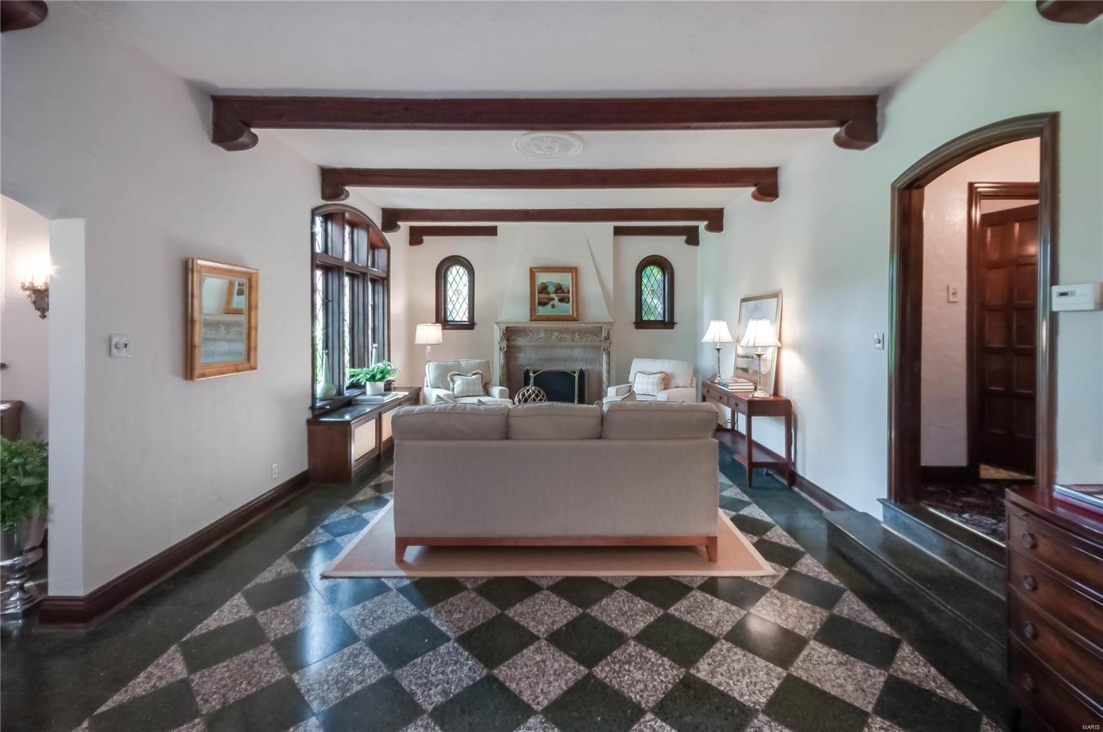 La Hacienda - Residential