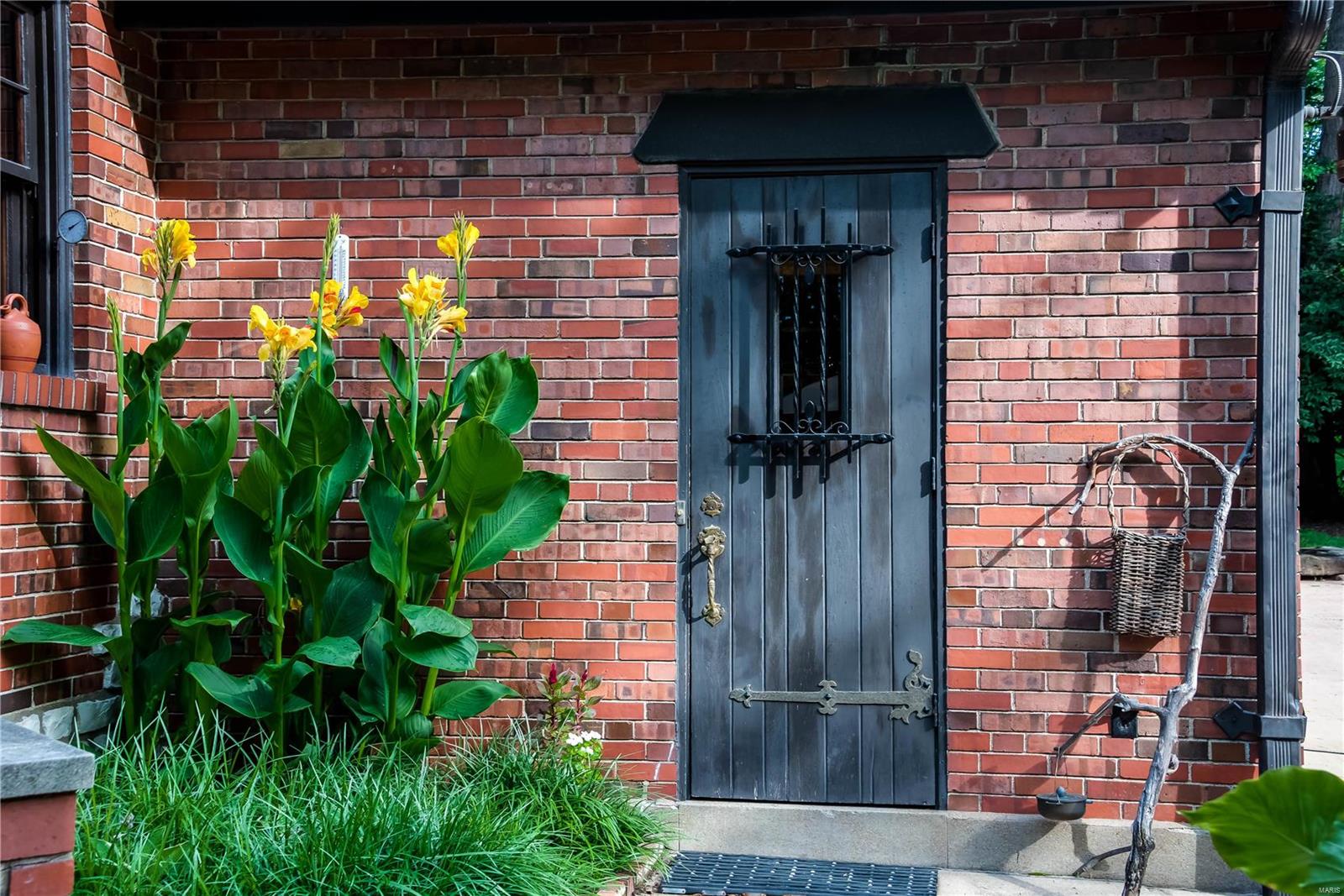 La Hacienda - Residential