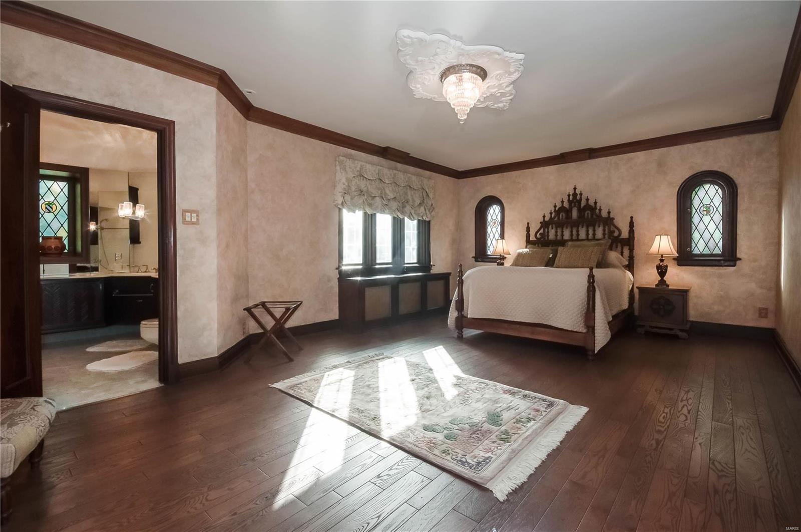 La Hacienda - Residential