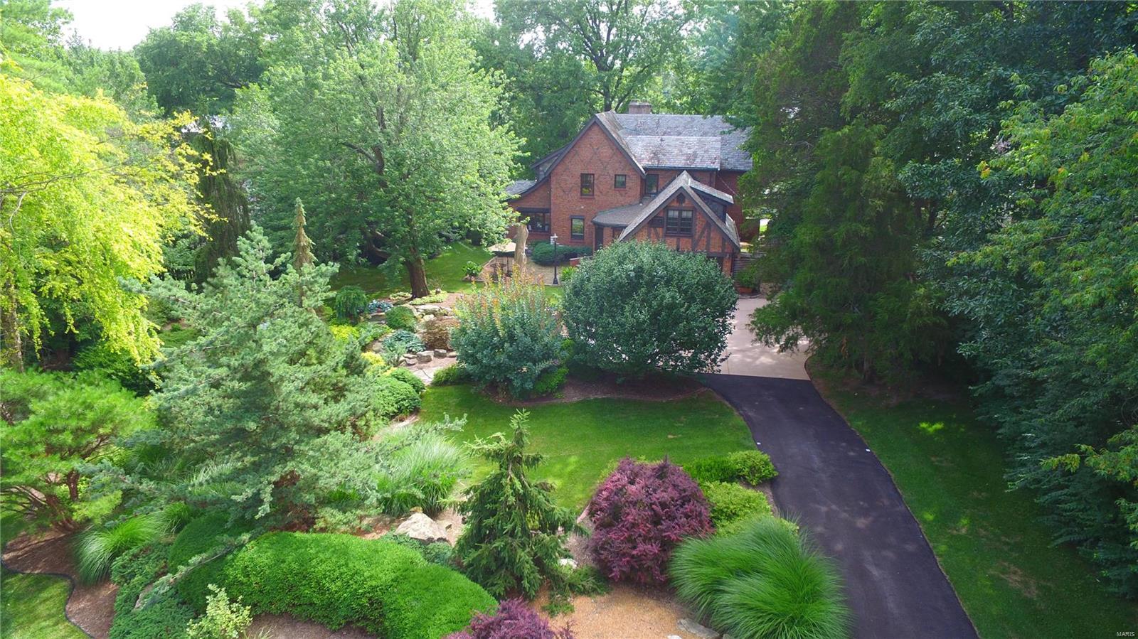 La Hacienda - Residential