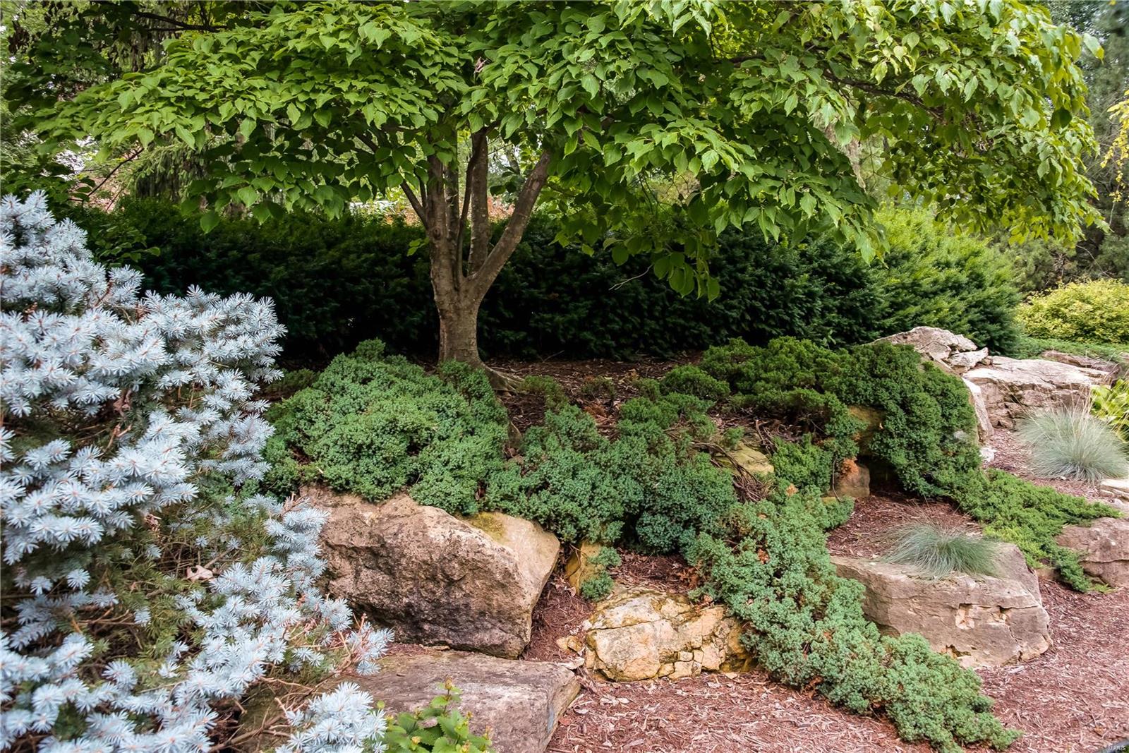 La Hacienda - Residential