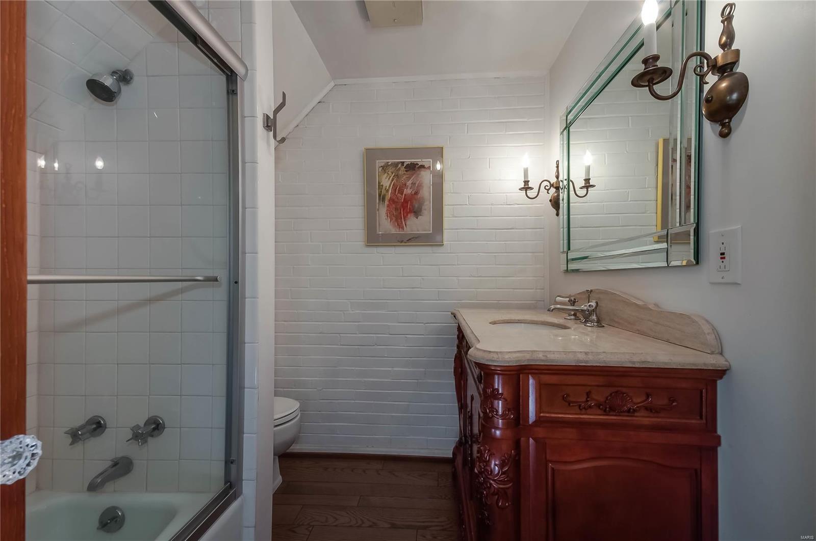 La Hacienda - Residential