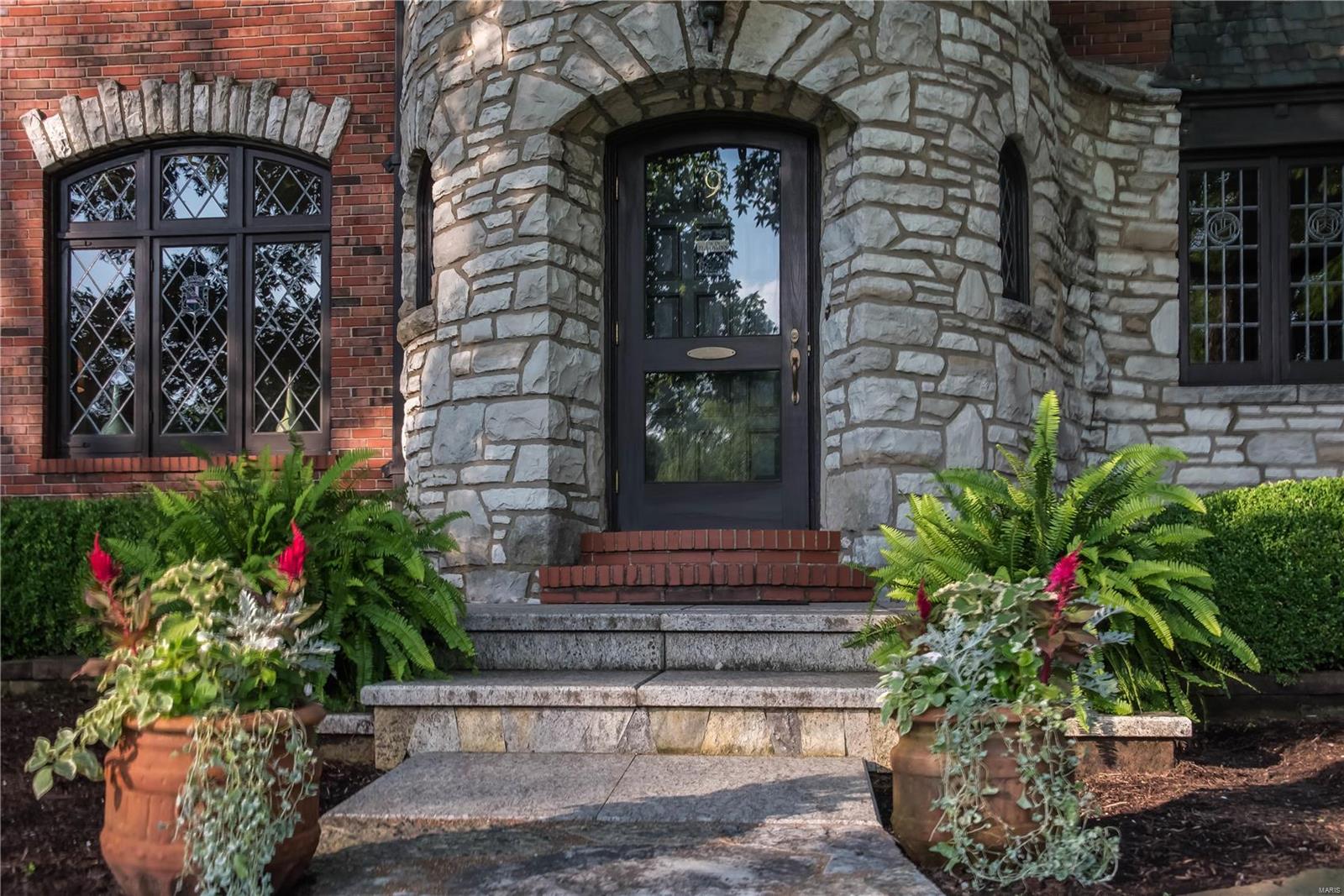 La Hacienda - Residential