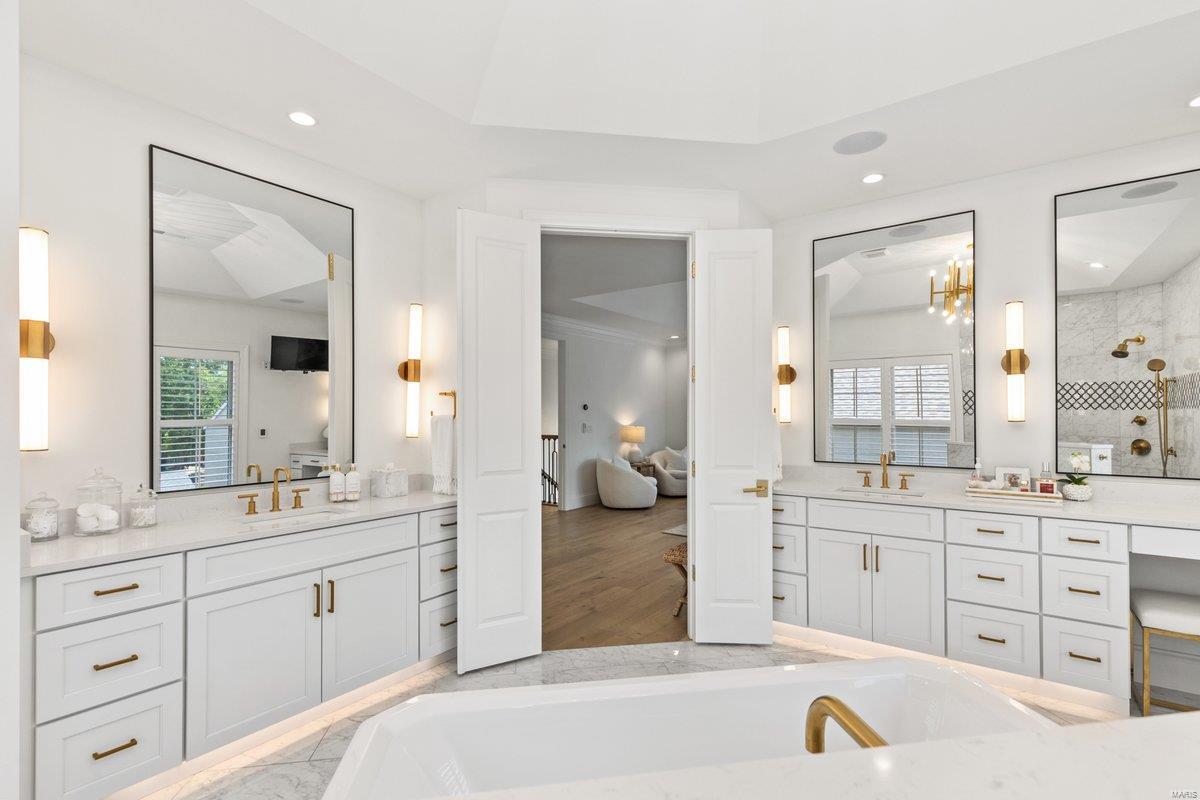 Clayton Gardens - Residential