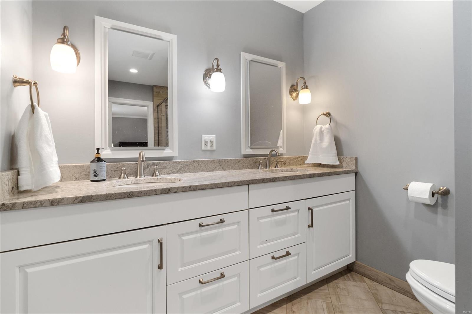 Mc Donald Tr - Residential