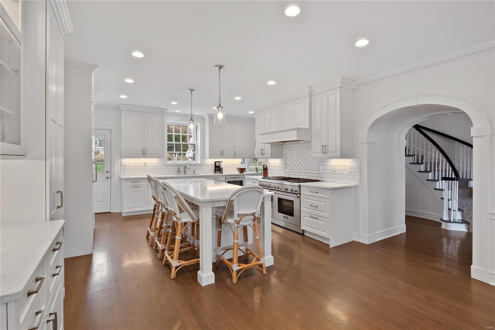 Mc Donald Tr - Residential