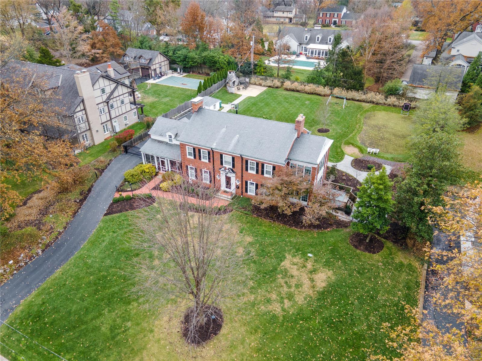 Mc Donald Tr - Residential