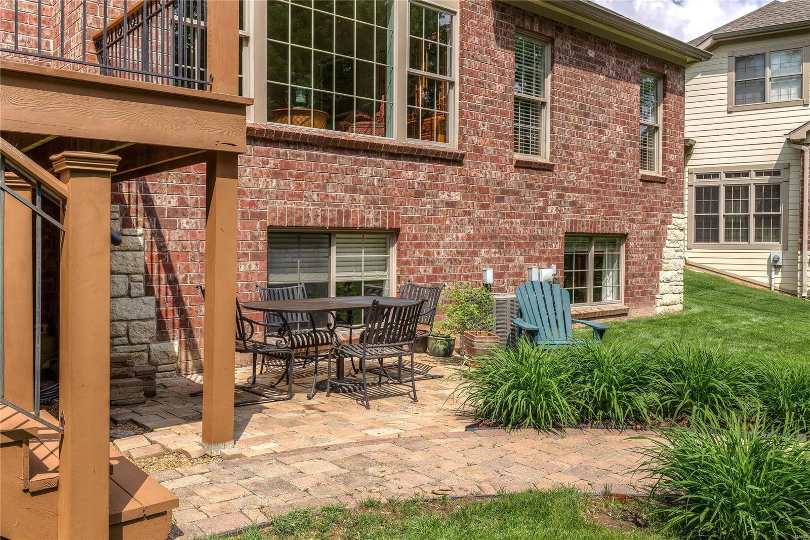 Villas At Meadowbrook - Residential