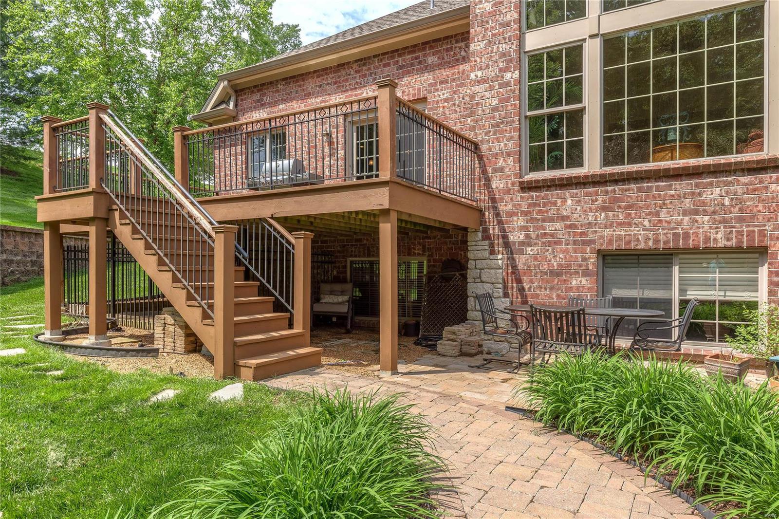 Villas At Meadowbrook - Residential